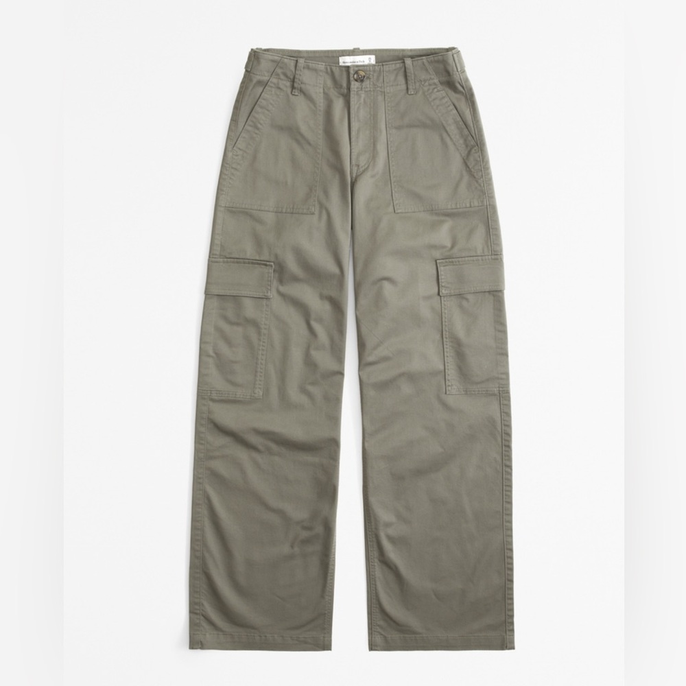 Abercrombie High Rise Loose Cargo Pants